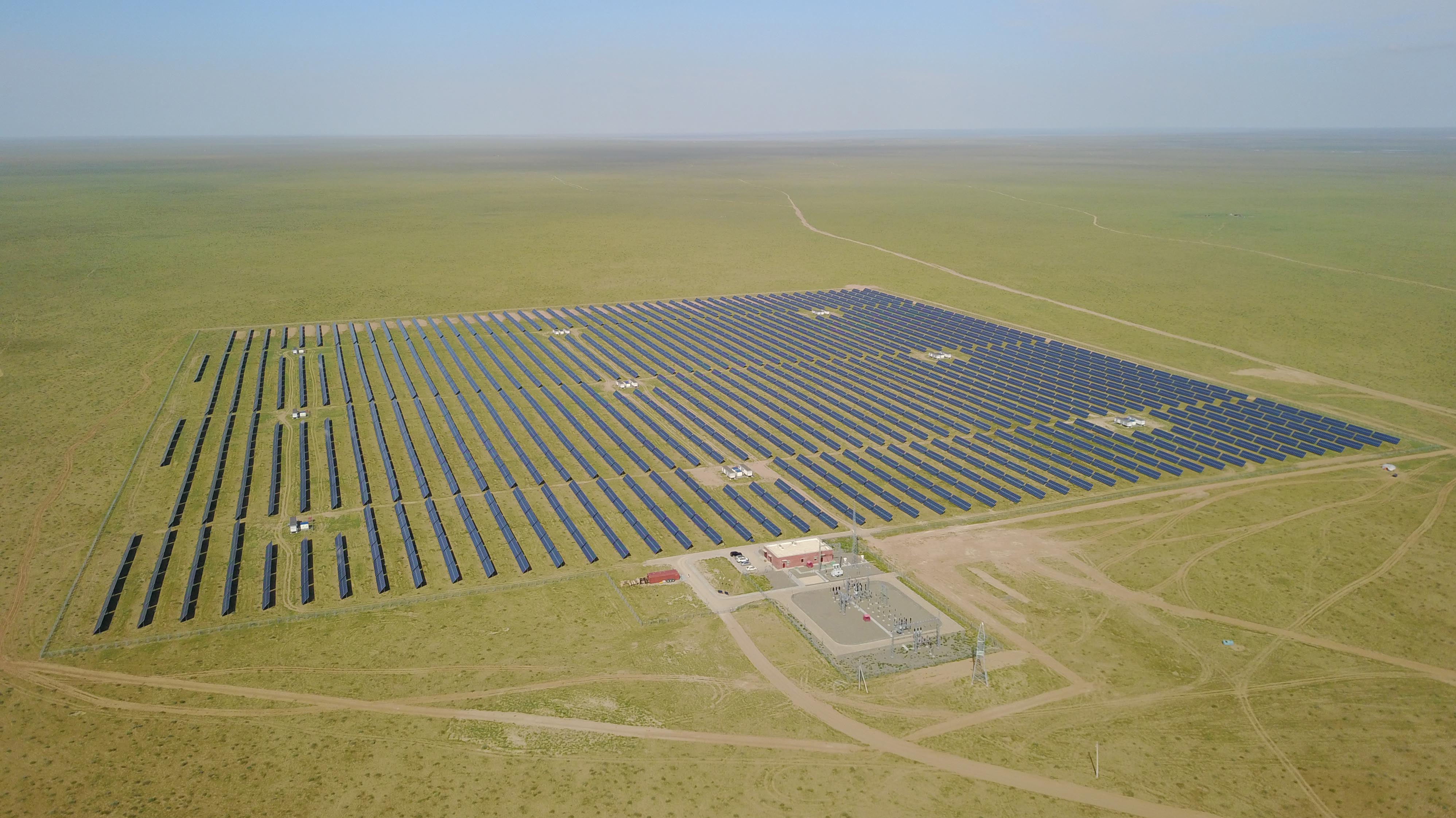 Sharp - Mega Solar Plant in Zamyn Uud, Mongolia