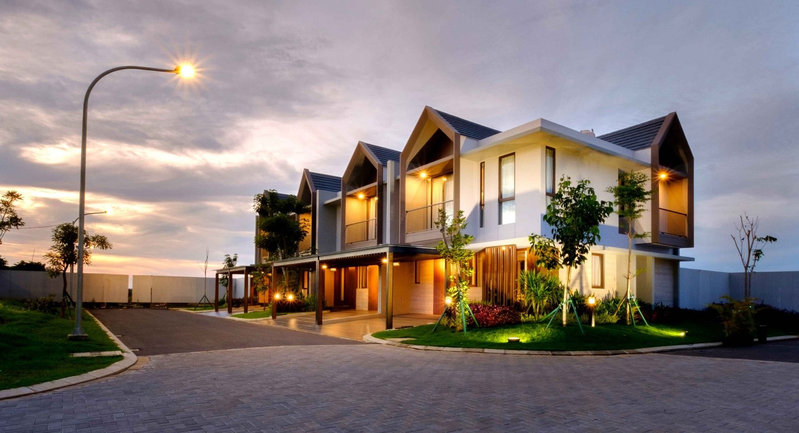 Klaster Blue Crystal Summarecon Mutiara Makassar